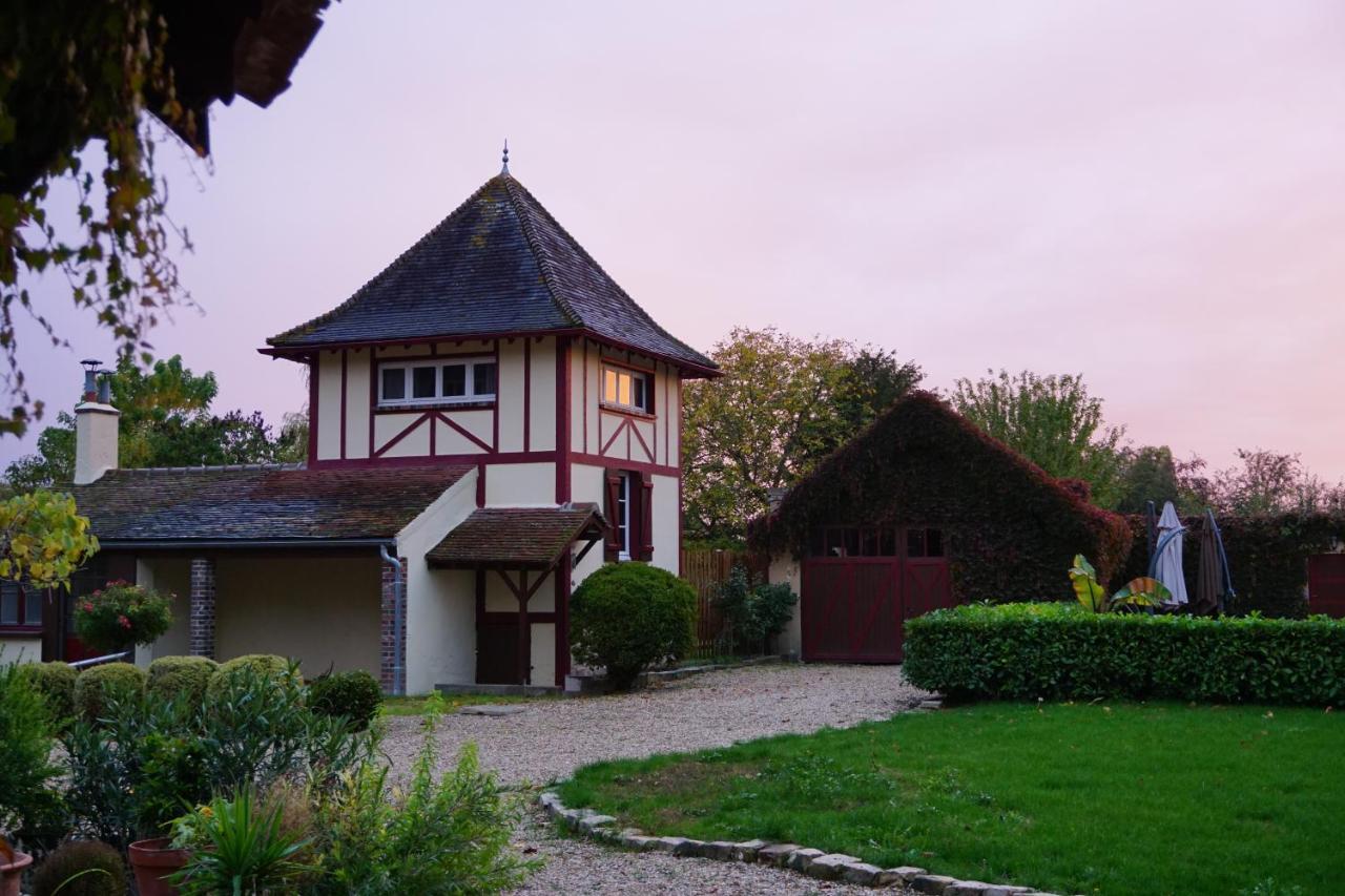 Ferienwohnung Manoir De La Comtesse Chailly-en-Biere Exterior foto